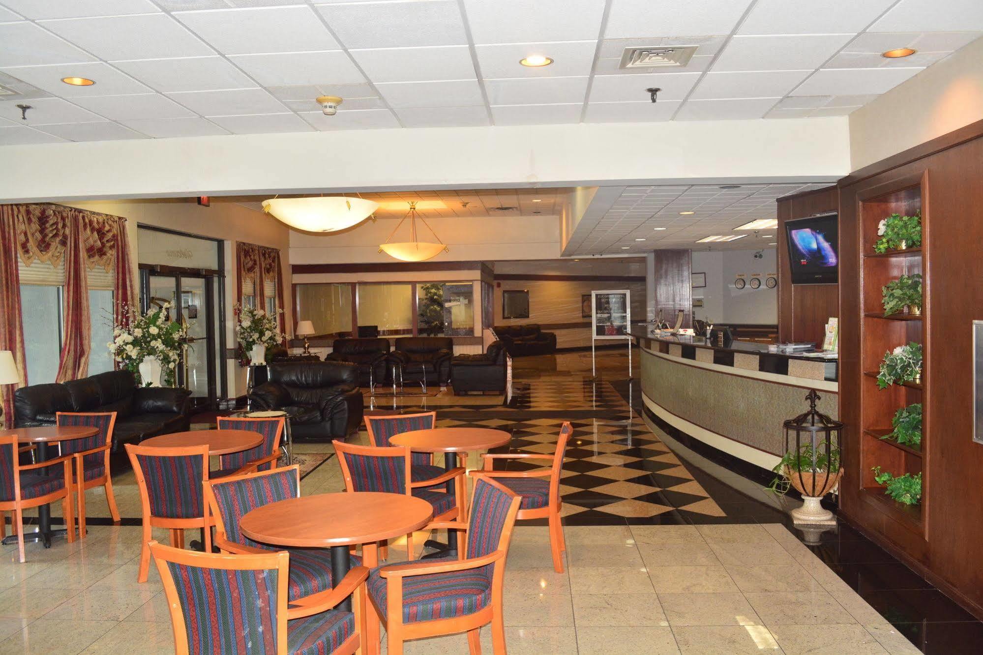 Elk Grove Hotel 艾尔克格罗夫村 外观 照片